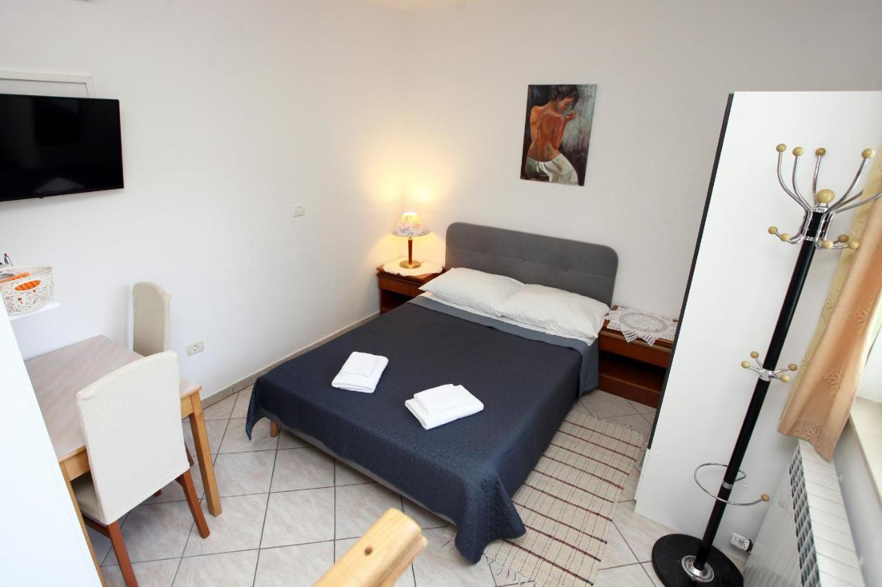 Bozena Studio Kneb Portorož Extérieur photo