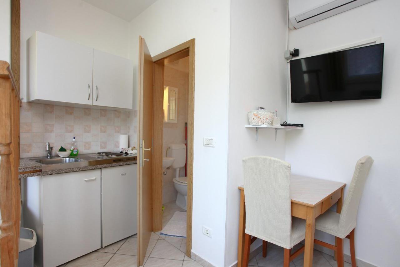 Bozena Studio Kneb Portorož Extérieur photo
